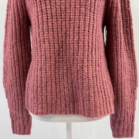 New Leith Chunky Knit Mock Neck Side Slit Sweater Raspberry Pink Size Small - Picture 6 of 15